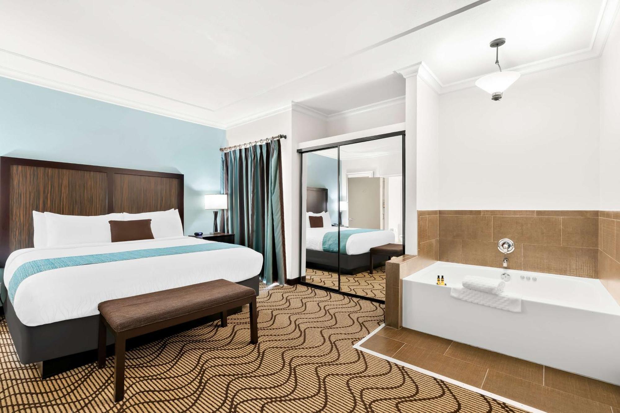 Motel Western Irvine Spectrum 3*
